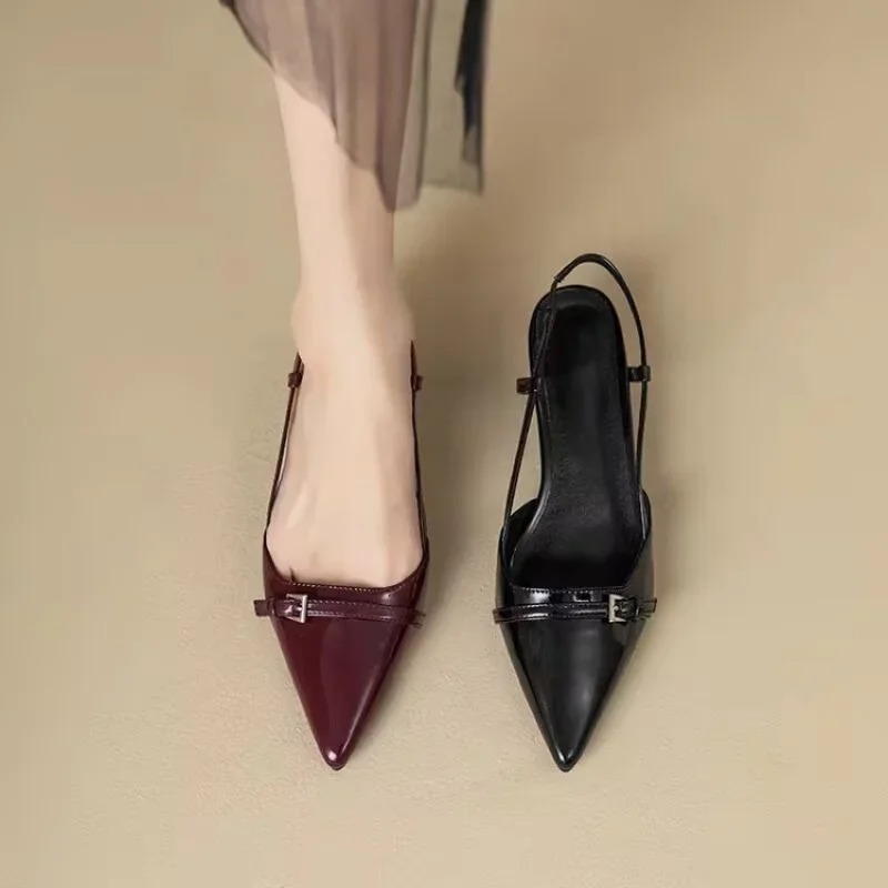 女性サンダルファッション尖ったローヒールシングルシューズ品質 - Sandals のレビューと価格
