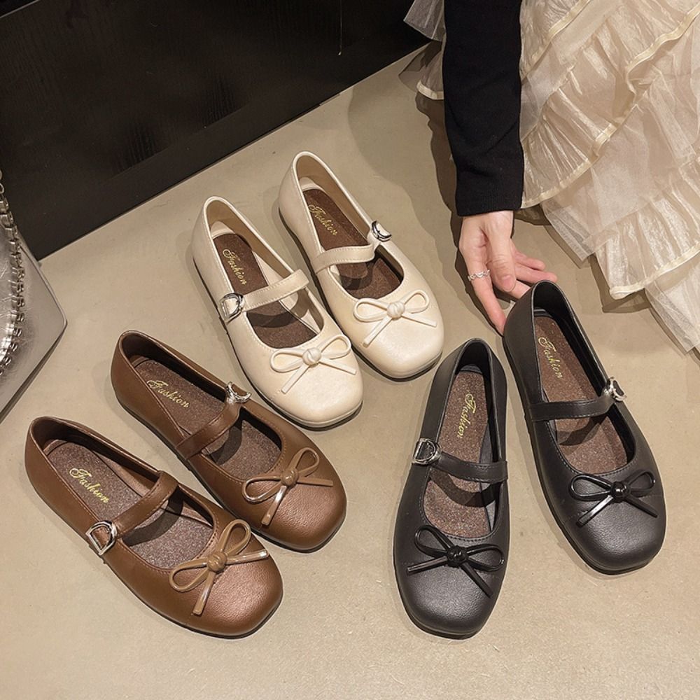 上品なパールとリボンが施された女性用サンダル。多様なシーンで - Sandals のレビューと価格