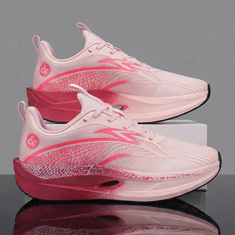 カーボンプレート搭載のランニングシューズ。マラソン、レース、 - Carbon Plate Marathon Racing Shoes のレビューと価格